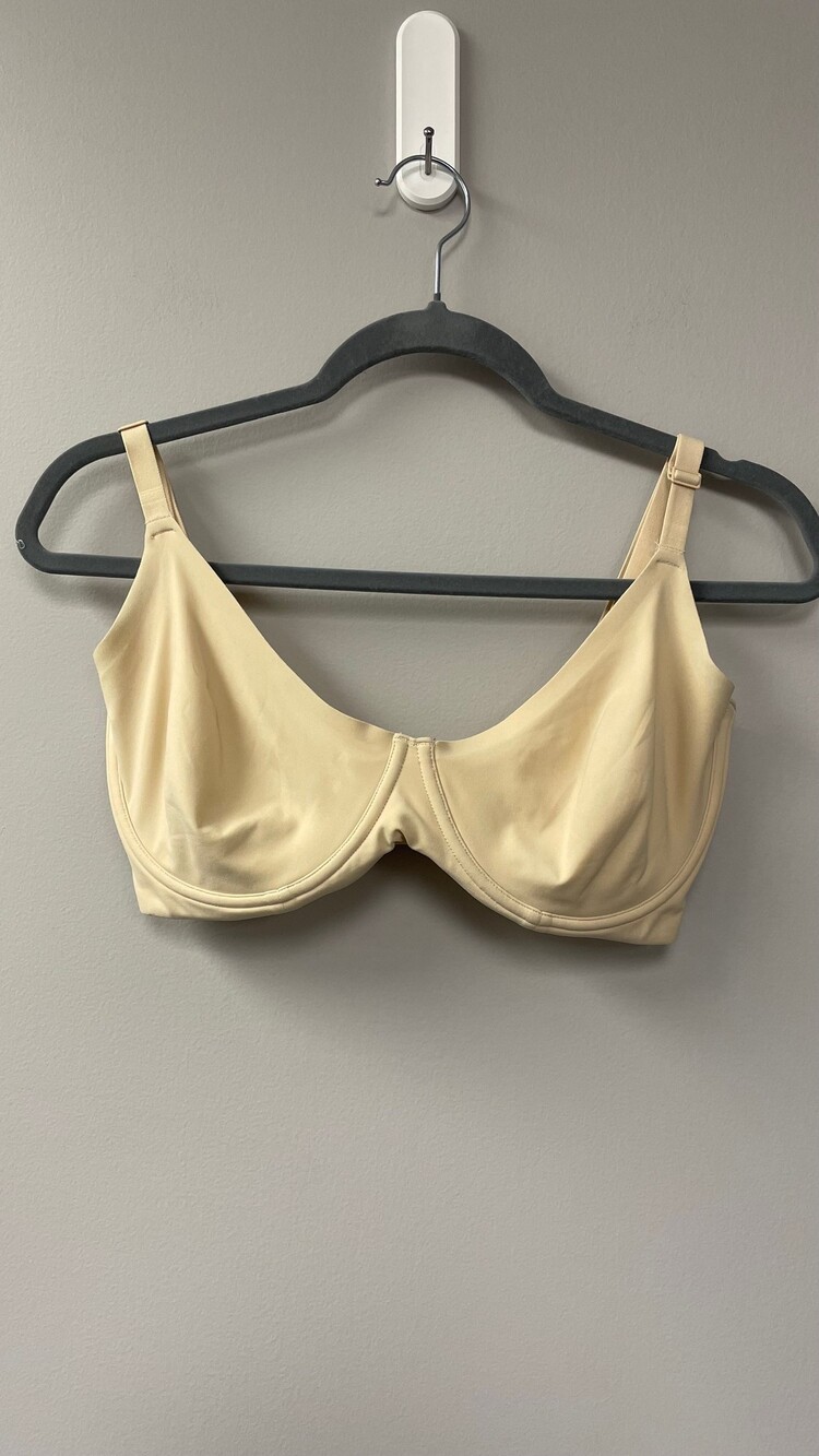 Skims Underwire Bra 36DD Beige Adjustable Straps